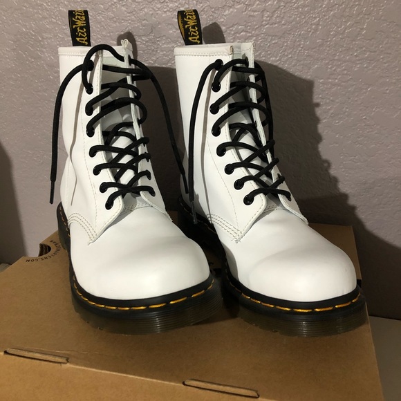 Dr. Martens Shoes - White Dr. Martens